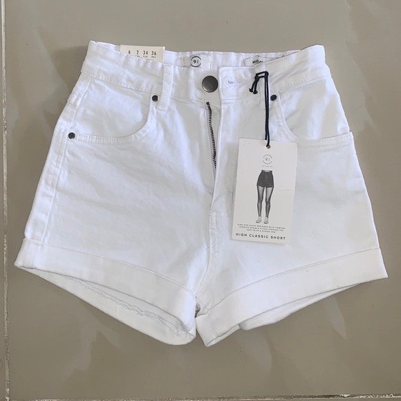 Cotton On Pants - NWT Cotton On High Rise Classic Short